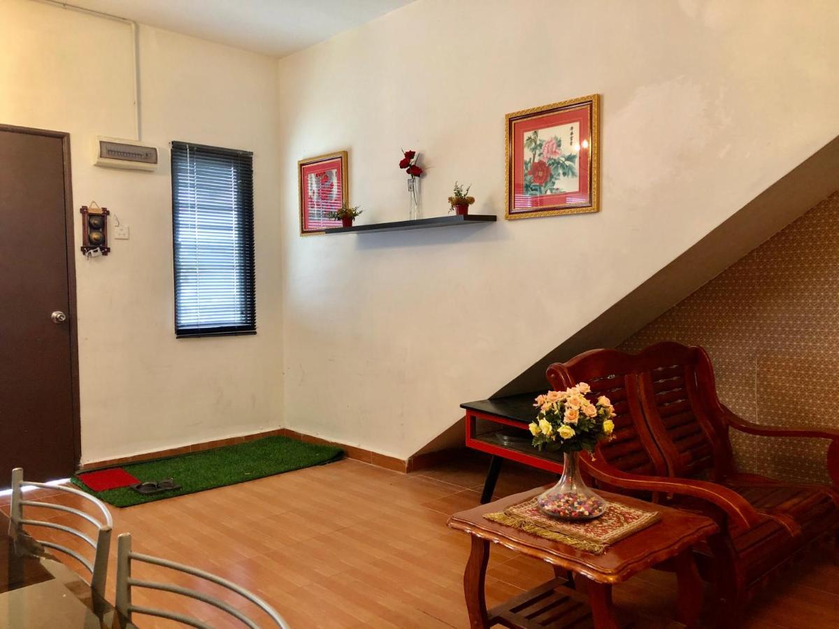 Sinar Ara Homestay Lunas Екстериор снимка